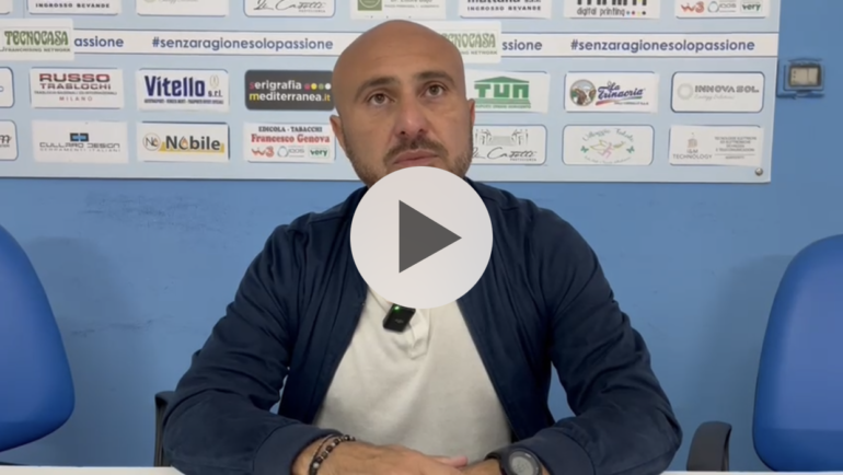 Coppa prepara la partita contro la Reggina (Fenice Reggio Calabria)